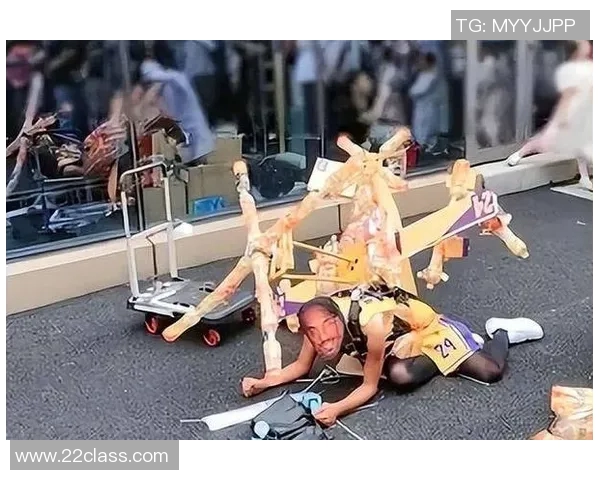 罗斯托夫与曼联的较量谁将胜出精彩对决引发球迷热议 罗斯托夫与曼联的较量谁将胜出精彩对决引发球迷热议