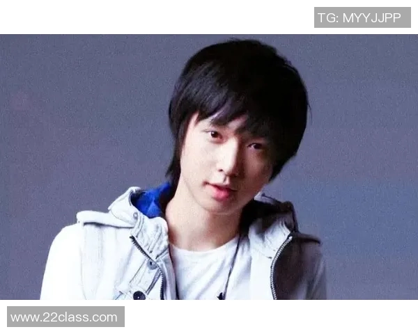 娱乐圈最新动态 张艺兴新剧曝光 邓伦新歌发布 各大明星纷纷亮相红毯 娱乐圈最新动态 张艺兴新剧曝光 邓伦新歌发布 各大明星纷纷亮相红毯