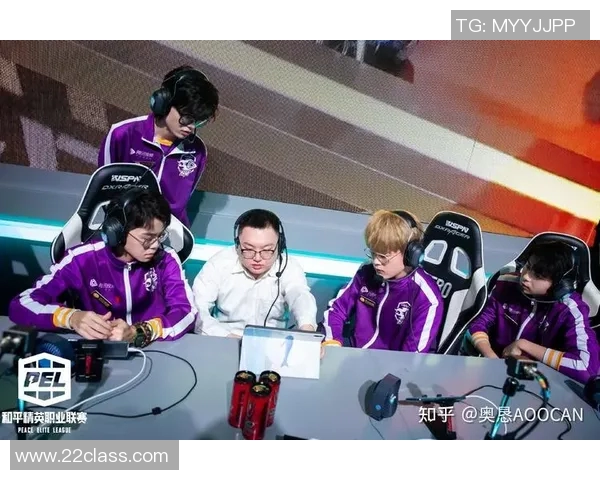 和平精英深度解析LNG战队的战术转换与团队协作秘诀 和平精英深度解析LNG战队的战术转换与团队协作秘诀