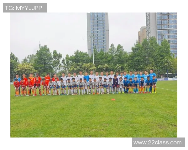 深度对话：周伟如何在足球人生中追逐梦想与挑战