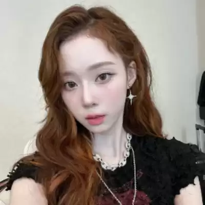 公奥婷